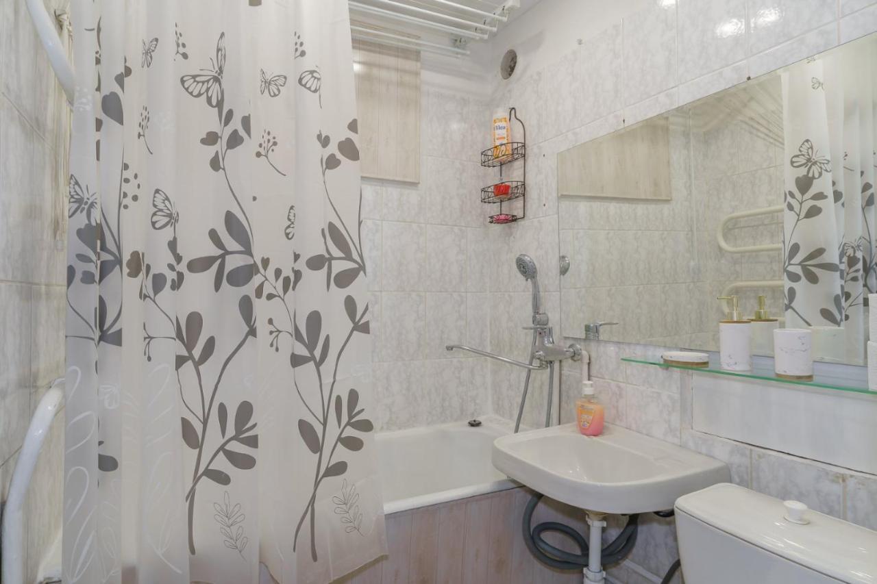 Central Apartment Kalvarijskaya Minsk Exteriör bild